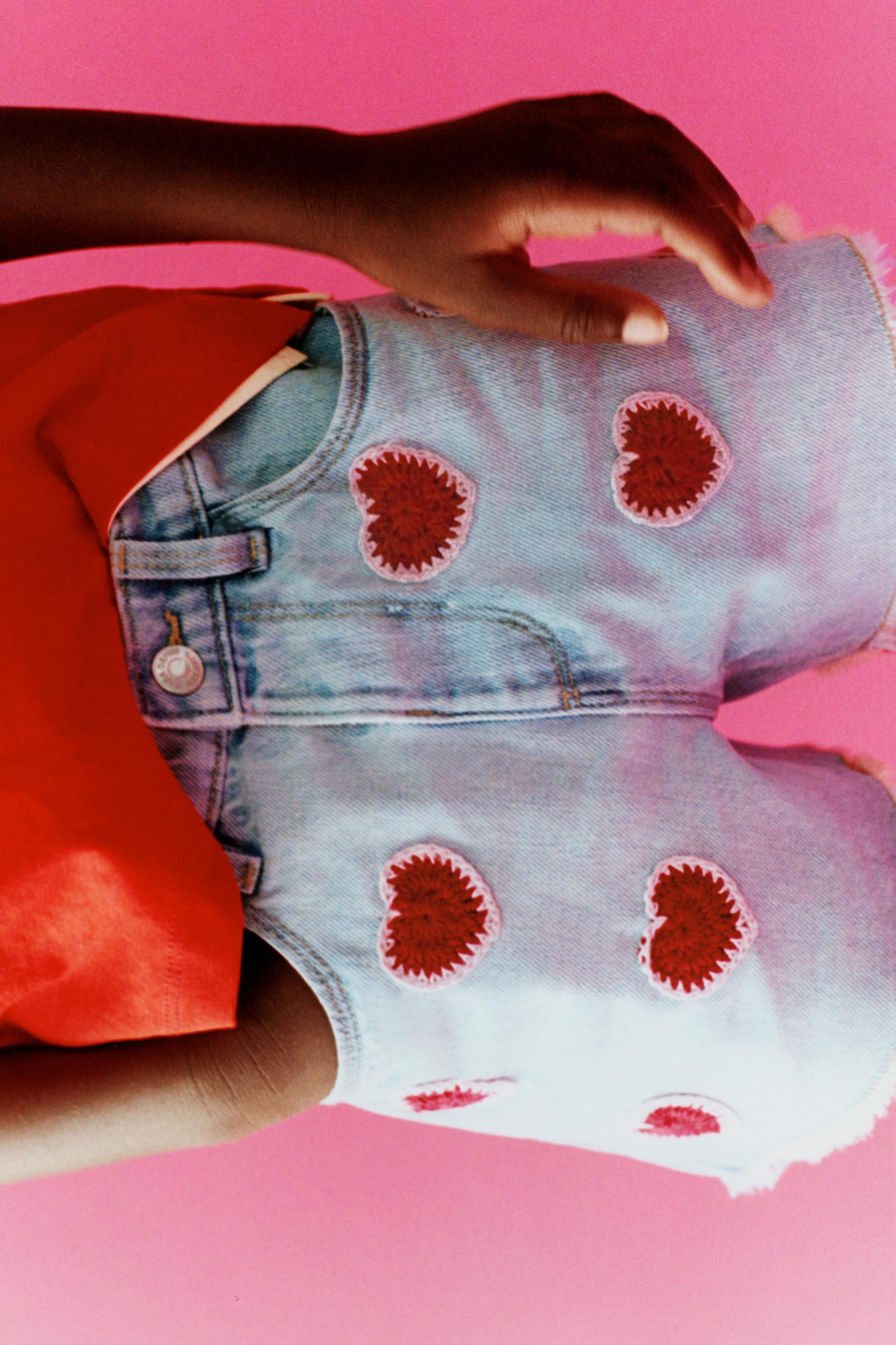 CROCHET HEART DENIM SHORTS